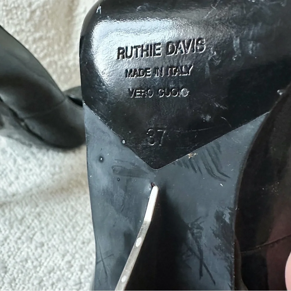 Ruthie Davis Patent Leather Black Crystal Embellished Heel Pumps Indie Glam 37 - Picture 7 of 7